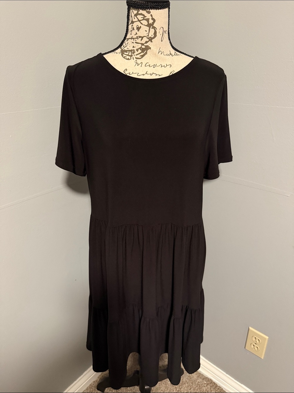 Nicole Miller Baby Doll Style Dress